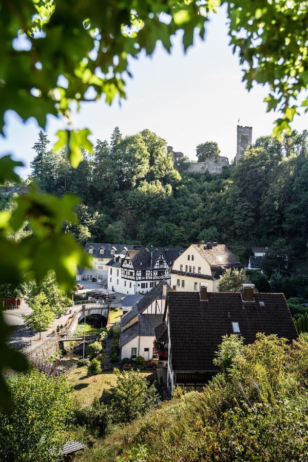 Landgasthof Zur Burg Grenzau เฮอร์-เกรนซ์เฮาเซน ภายนอก รูปภาพ
