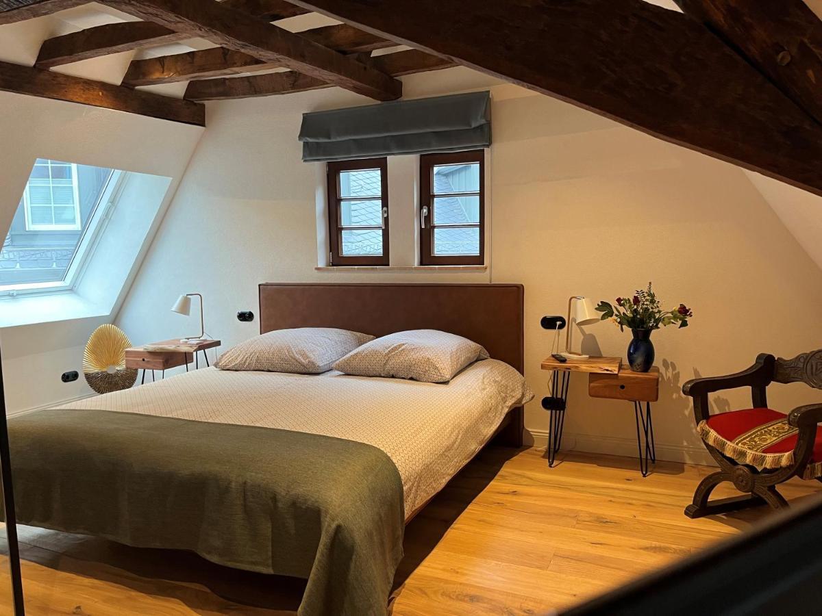 Landgasthof Zur Burg Grenzau เฮอร์-เกรนซ์เฮาเซน ภายนอก รูปภาพ
