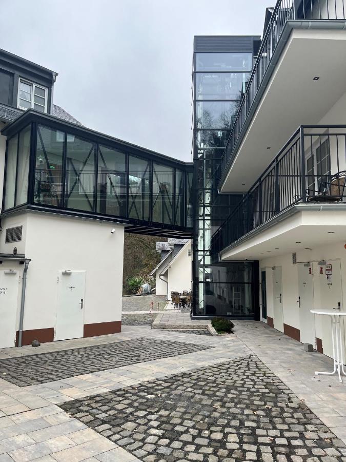 Landgasthof Zur Burg Grenzau เฮอร์-เกรนซ์เฮาเซน ภายนอก รูปภาพ